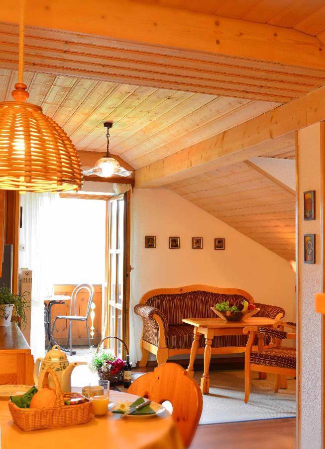 Ferienwohnungen Haus "Wildschuetz" Фрауэнау Экстерьер фото